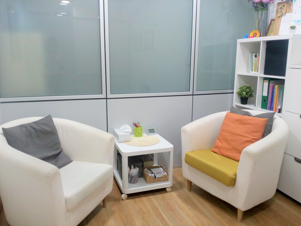 psicoterapia adulto, psicología, psicoterapia individual, terapia online, psicologia online, psicólogos ripollet, psicólogos Cerdanyola, psicólogos Montcada